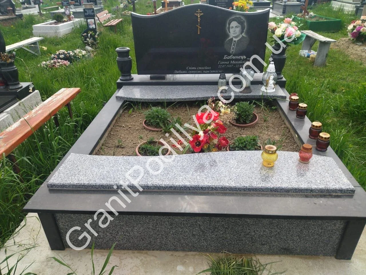 Подвійний пам'ятник з граніту - Кам'янець-Подільський | GranitPodillya